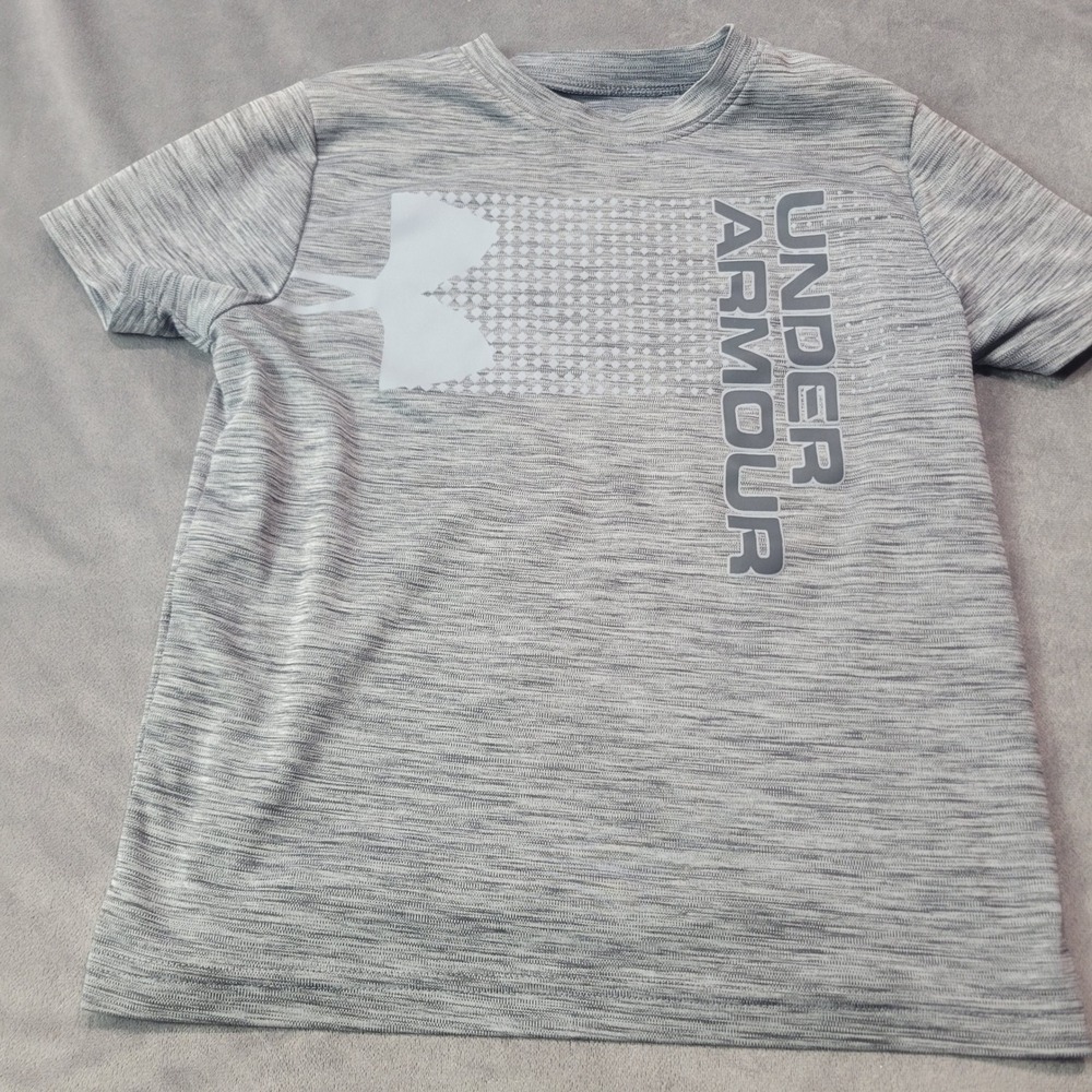 Under Armour Youth TShirt Gray Heatgear Short Sleeve Graphic Tee YSM JP CH